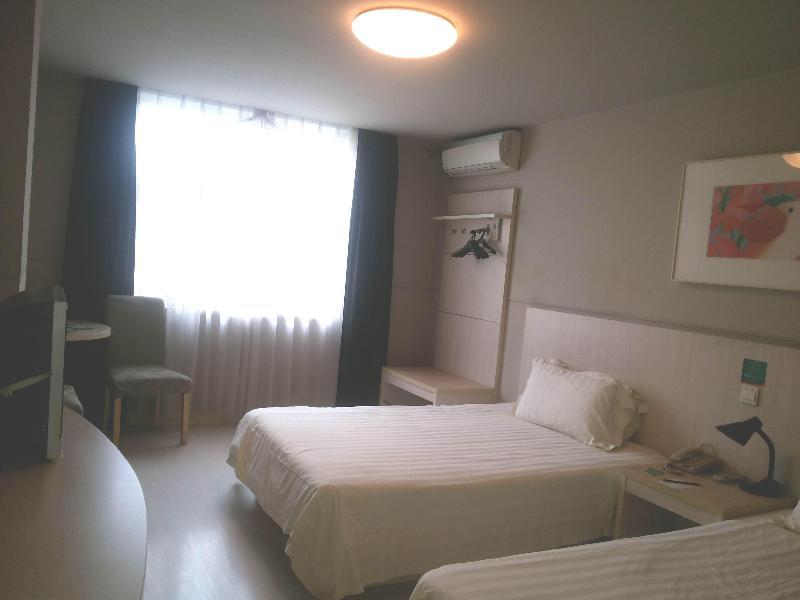Park Inn By Radisson Shanghai Huanqiugang מראה חיצוני תמונה